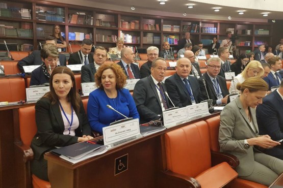 Predstavnici parlamentarnih komisija za odbranu i sigurnost zemalja jugoistočne Evrope u Skoplju raspravljali o sigurnosnim izazovima u regionu